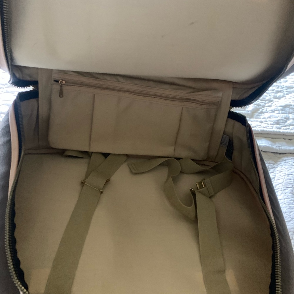 Vintage Lacoste by Lark carry on suitcase . - Picture 6 of 14